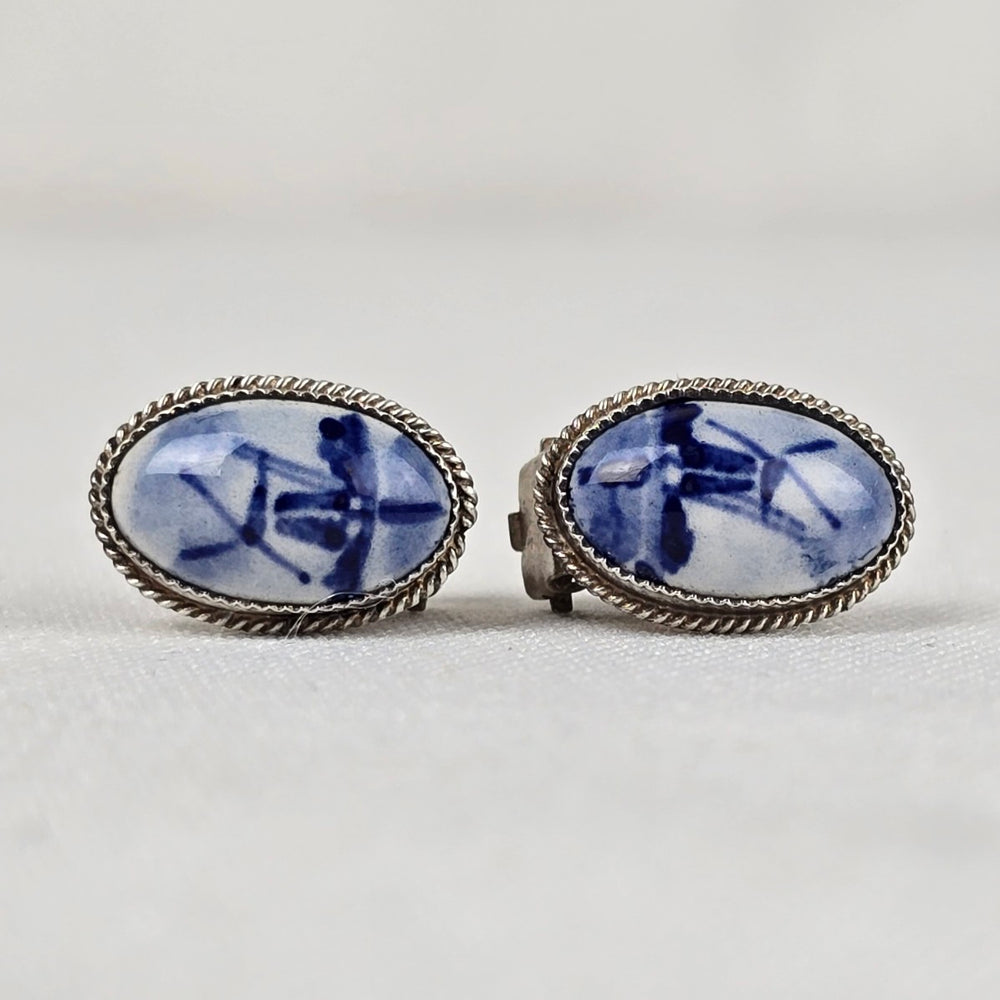 Vintage Delft Holland Windmill Ceramic Blue 835 Sterling Silver Clip On Earrings