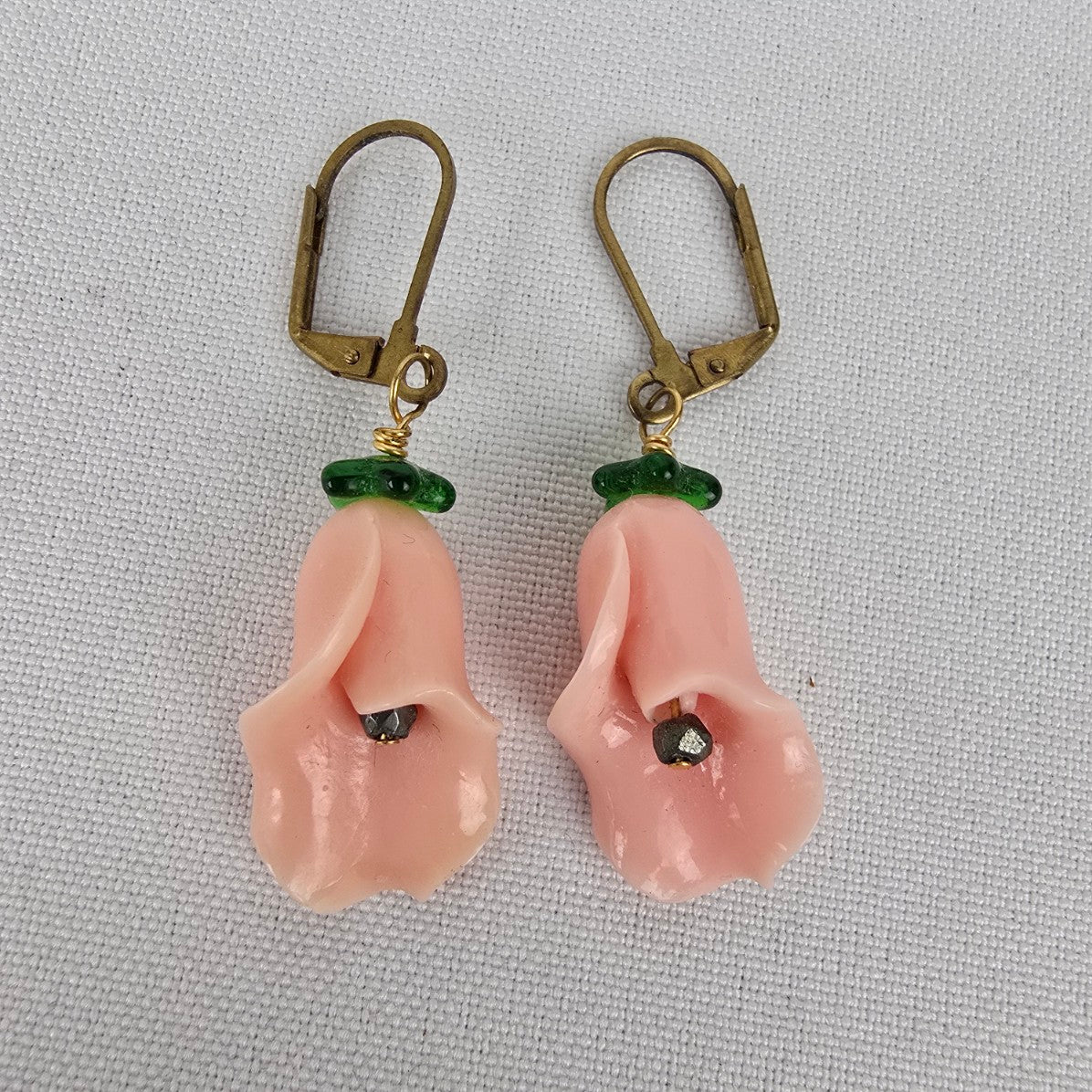 Vintage Pink Glass Rose Bud Drop Earrings
