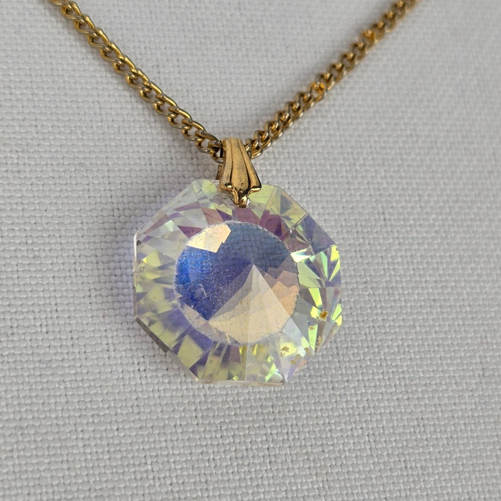 Vintage Gold Tone Faceted AB Glass Pendant Necklace