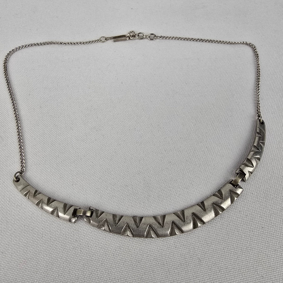 Vintage Silver Tone Collar Necklace