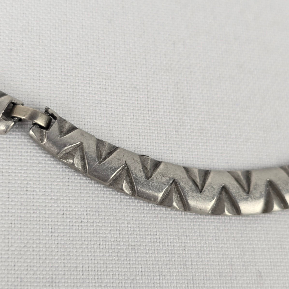 Vintage Silver Tone Collar Necklace