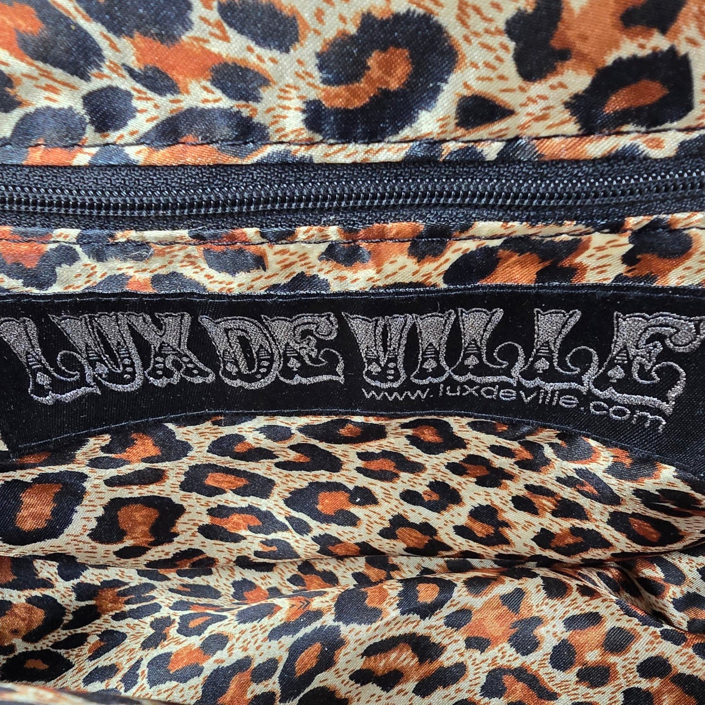 Lux De Ville Blue & Black Kiss Close Purse