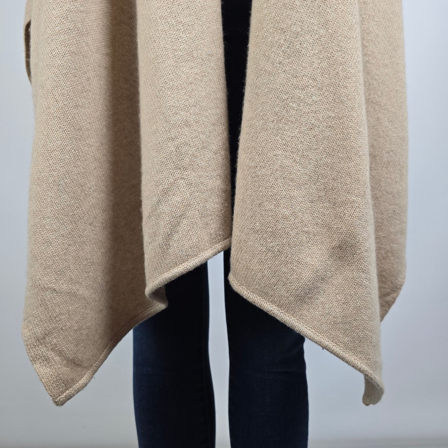 Aritzia Babaton Brown Oversized Knit Wool/ Cashmere Shawl Size XS
