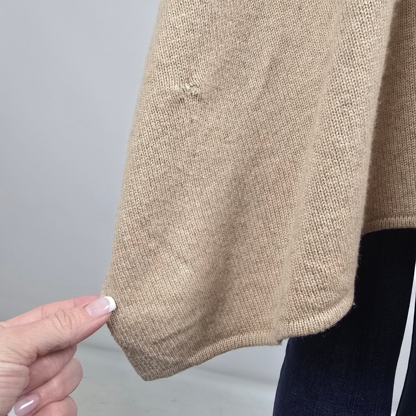 Aritzia Babaton Brown Oversized Knit Wool/ Cashmere Shawl Size XS