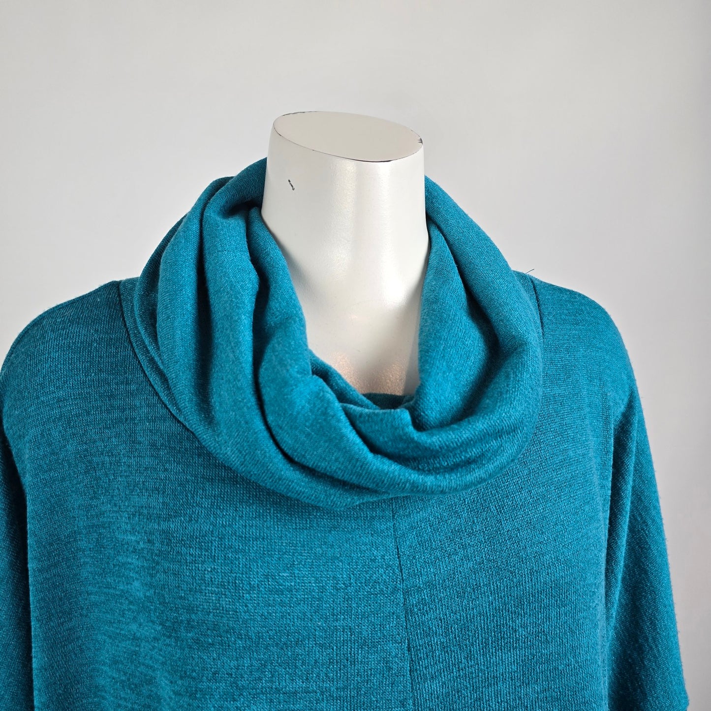Bobs Vancouver Blue Knit Cowl Neck Sweater Size M