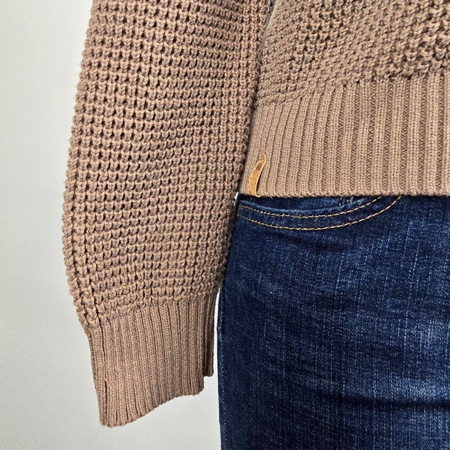 10 Tree Brown Organic Cotton Knit Sweater Size S