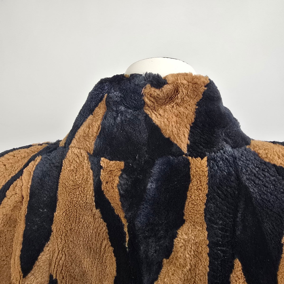 Vintage Stone Furs Black & Brown Faux Fur Coat Size L