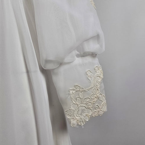 Vintage 1970s Boho White Lace Wedding Gown Size S