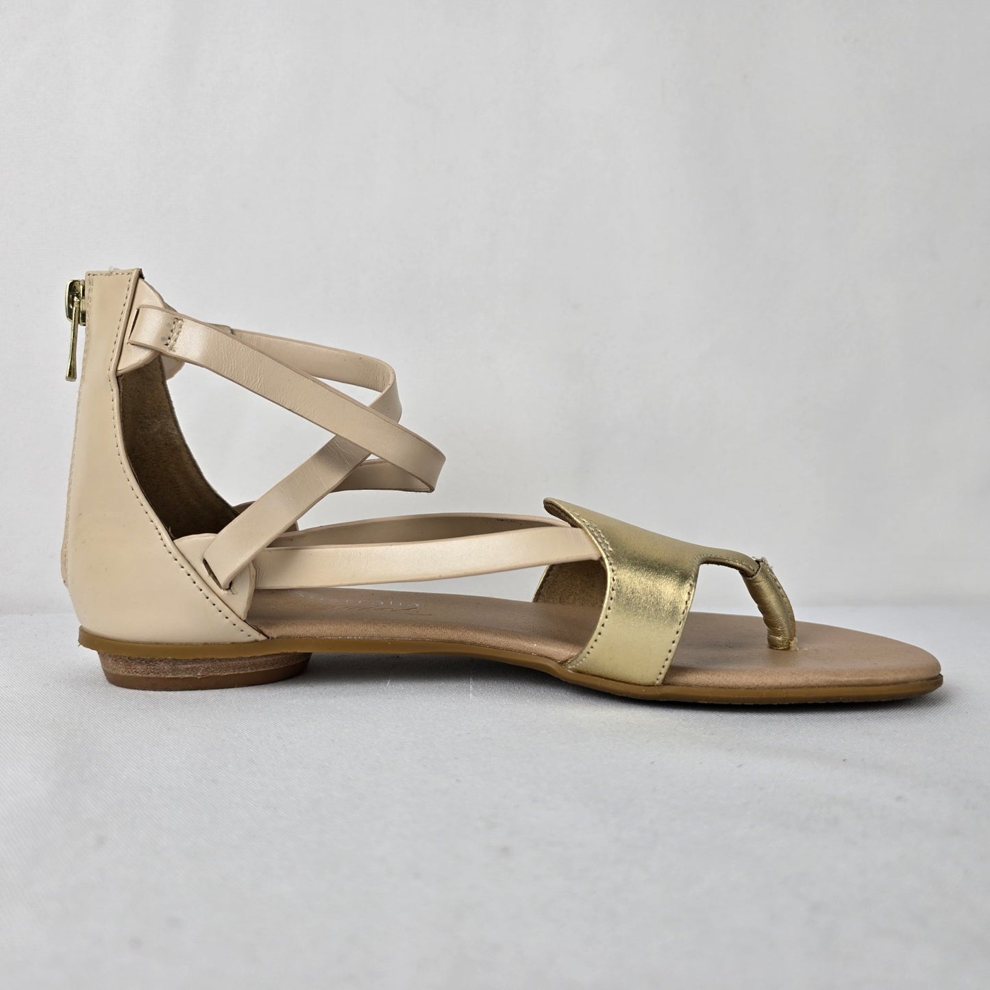 EMU Australia Coda Cream & Gold Leather Flat Sandals Size 8