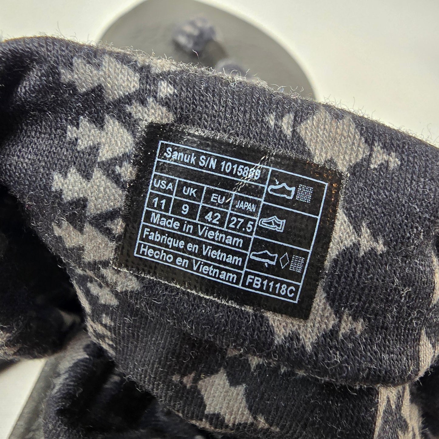 Sanuk Yoga Grey Tribal Knit Sling Sandals Size 11