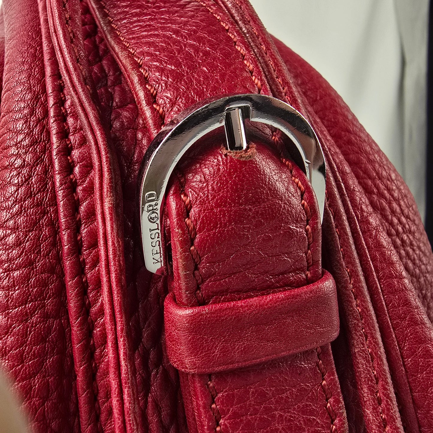 Kesslord Red Leather Pouch Shoulder Purse
