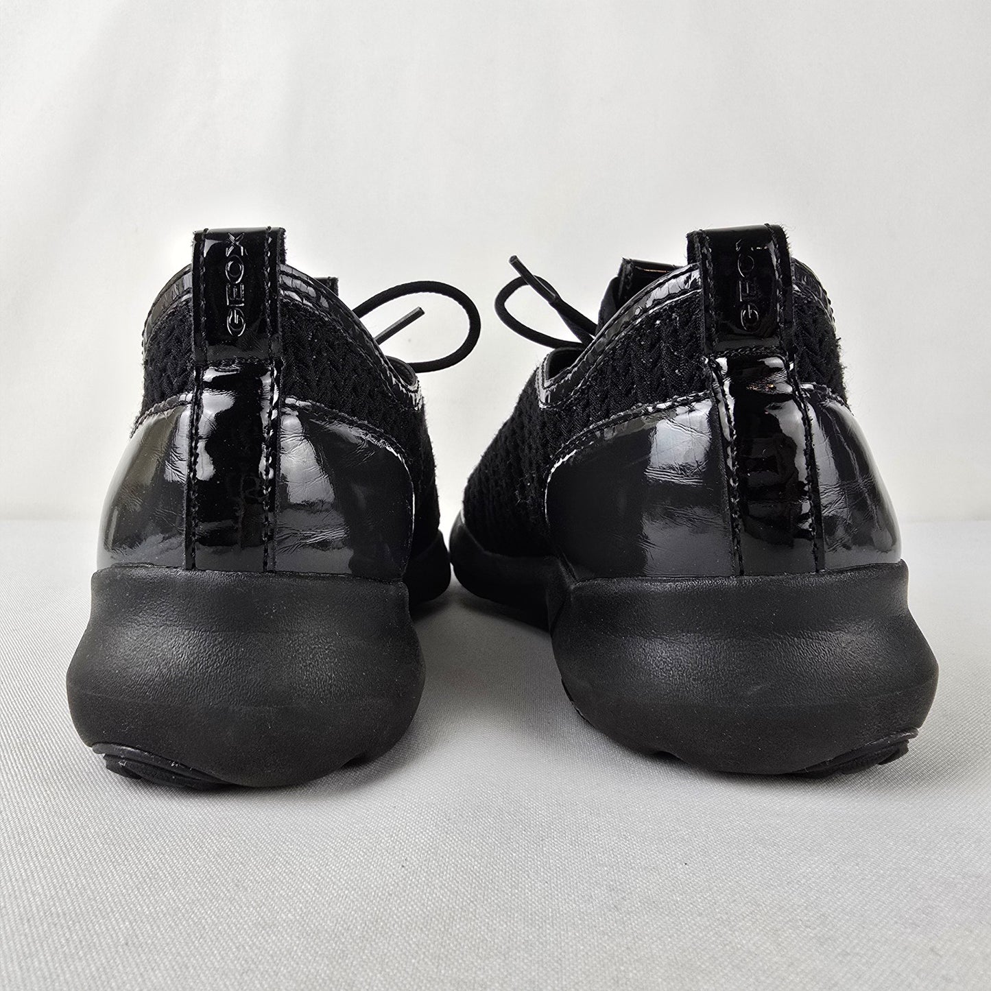 Geox Black Nebula X B Lace-Up Wide Fit Sneakers Size 7