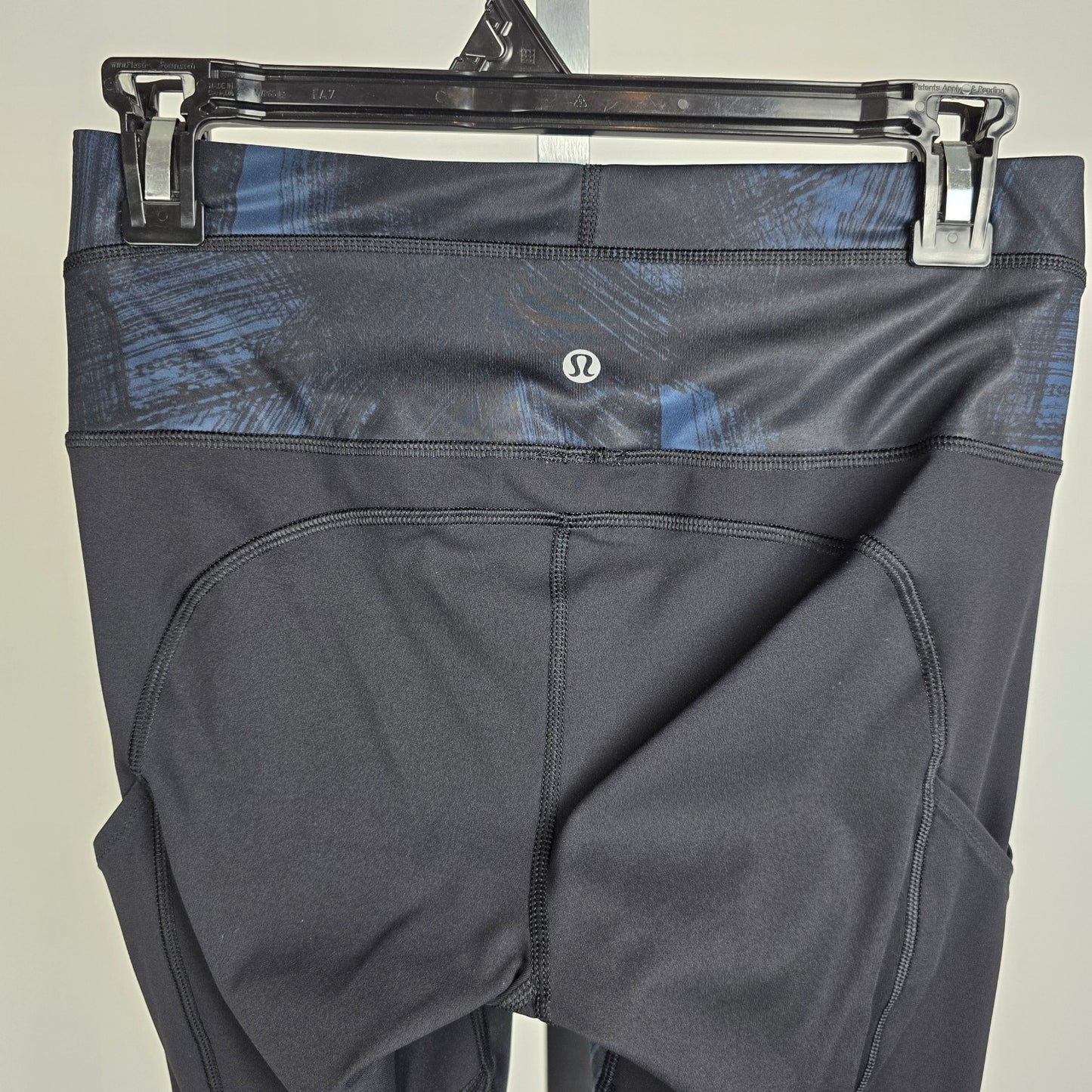 Lululemon Speed Tight Blue & Black Cropped Leggings Size 6