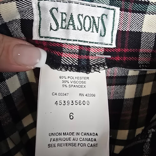 Vintage Seasons Red Plaid Stirrup Pants Size 6