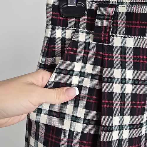 Vintage Seasons Red Plaid Stirrup Pants Size 6
