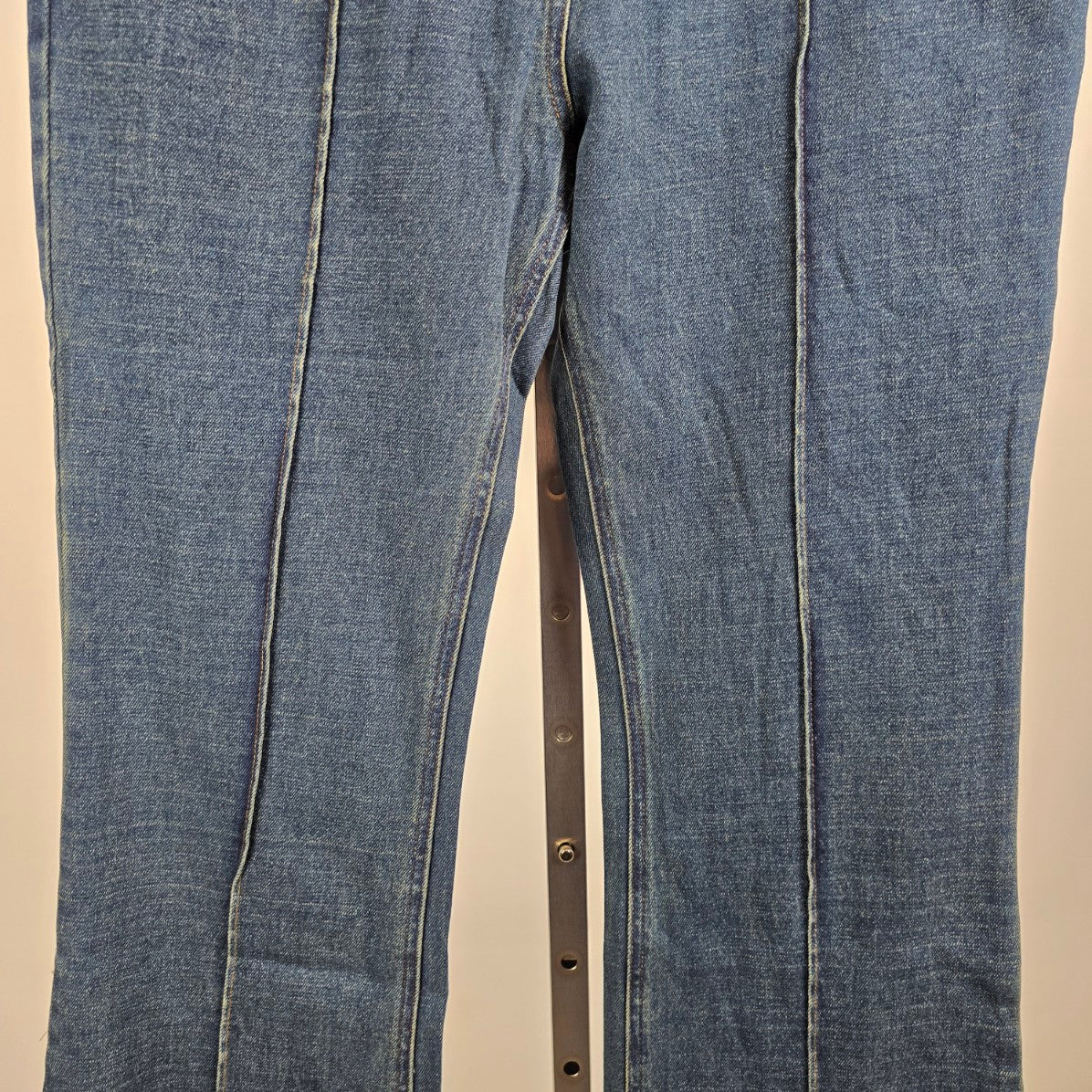 Vintage Modern Woman Wide Leg Vegan Leather Trim Denim Jeans Size 16