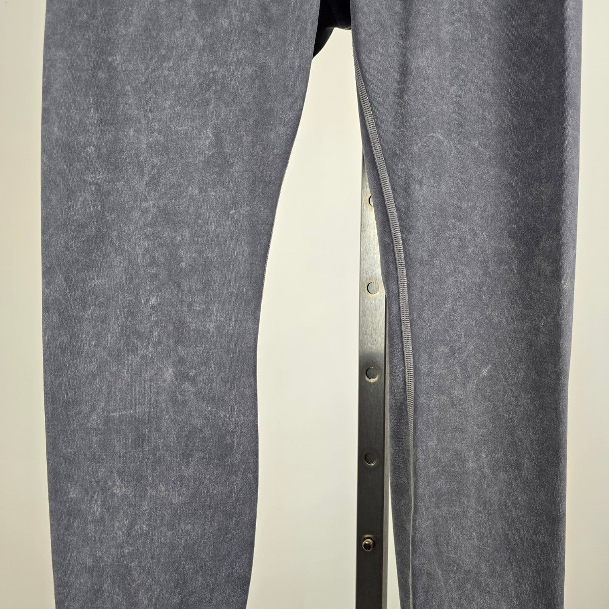 Lululemon Wunder Under Hi-Rise Grey Leggings Size 8