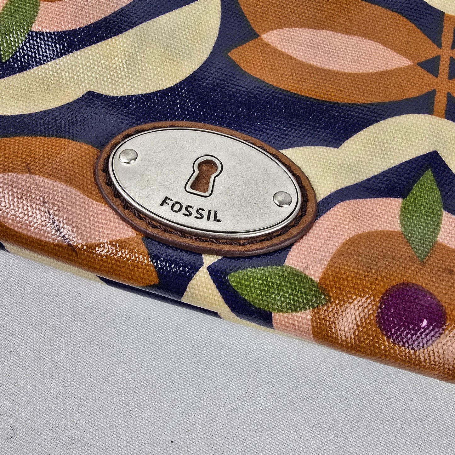 Fossil Key Per Floral Coated Canvas flap Crossbody Purse