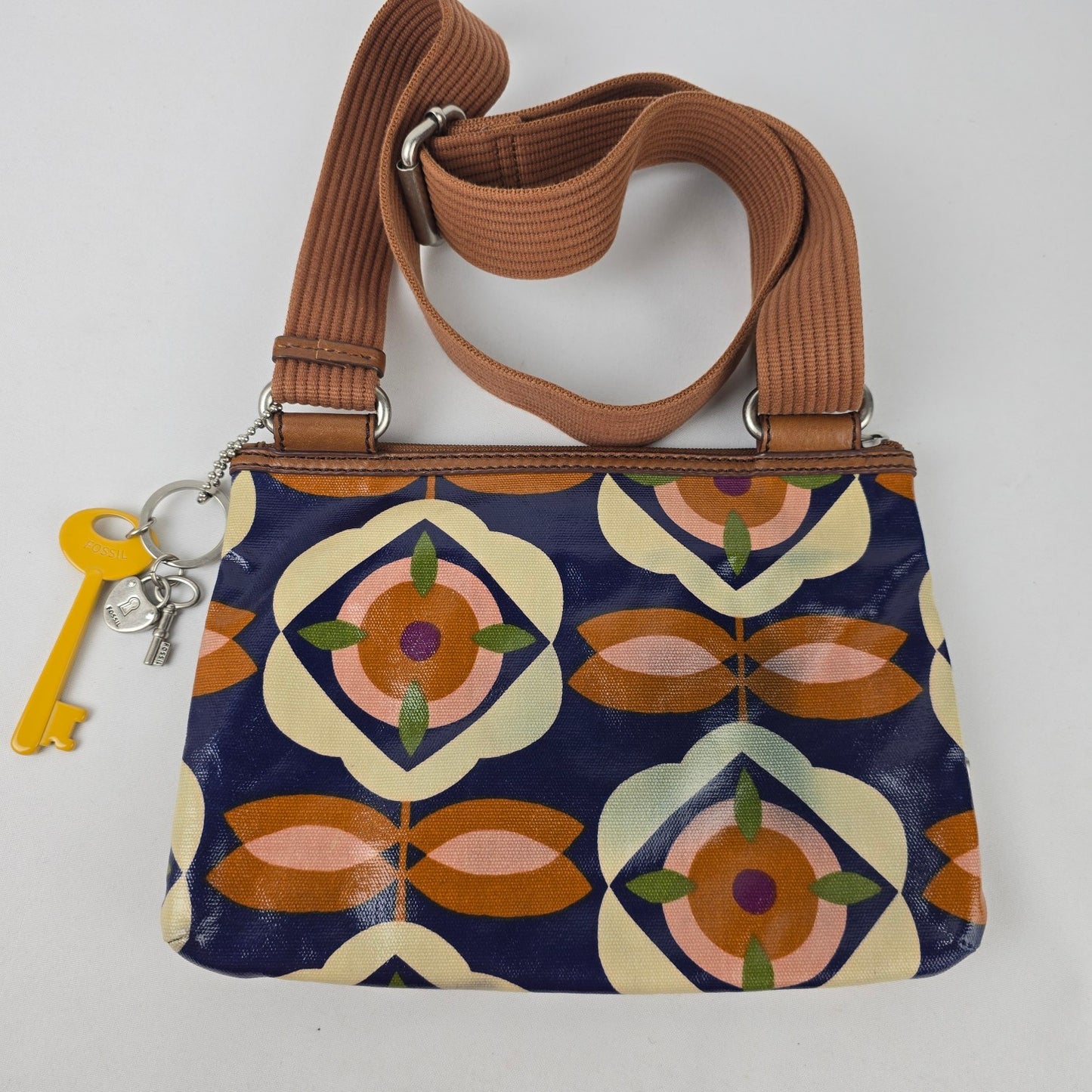 Fossil Key Per Floral Coated Canvas flap Crossbody Purse