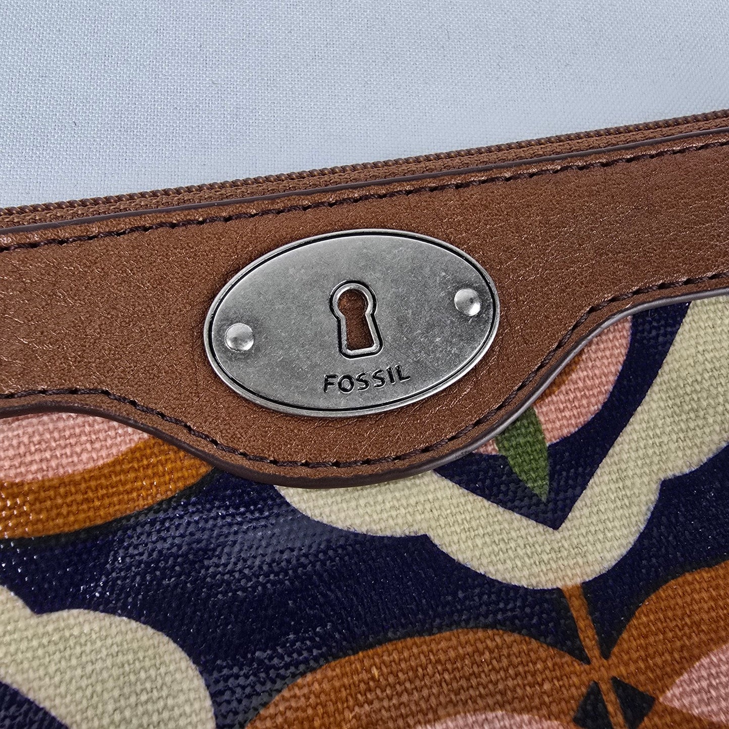 Fossil Key Per Floral Coated Canvas Wristlet