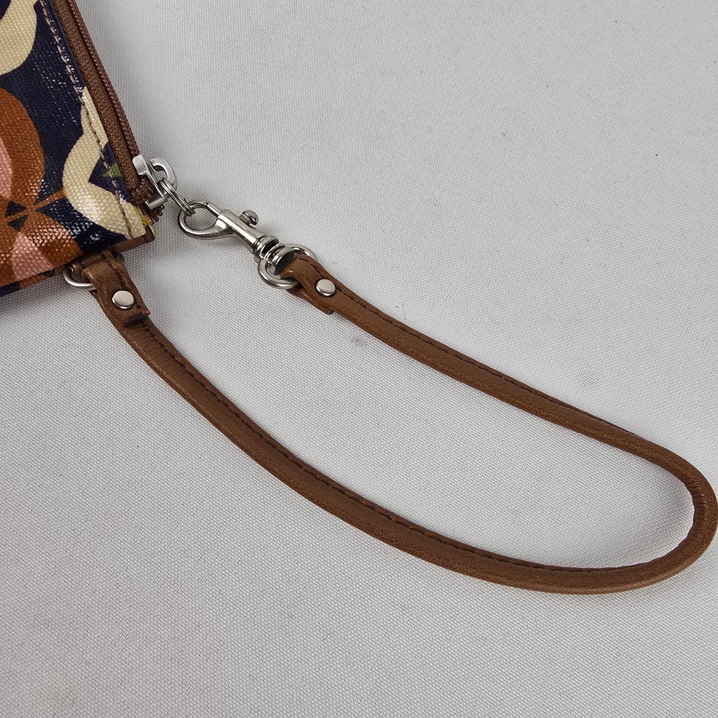 Fossil Key Per Floral Coated Canvas Wristlet