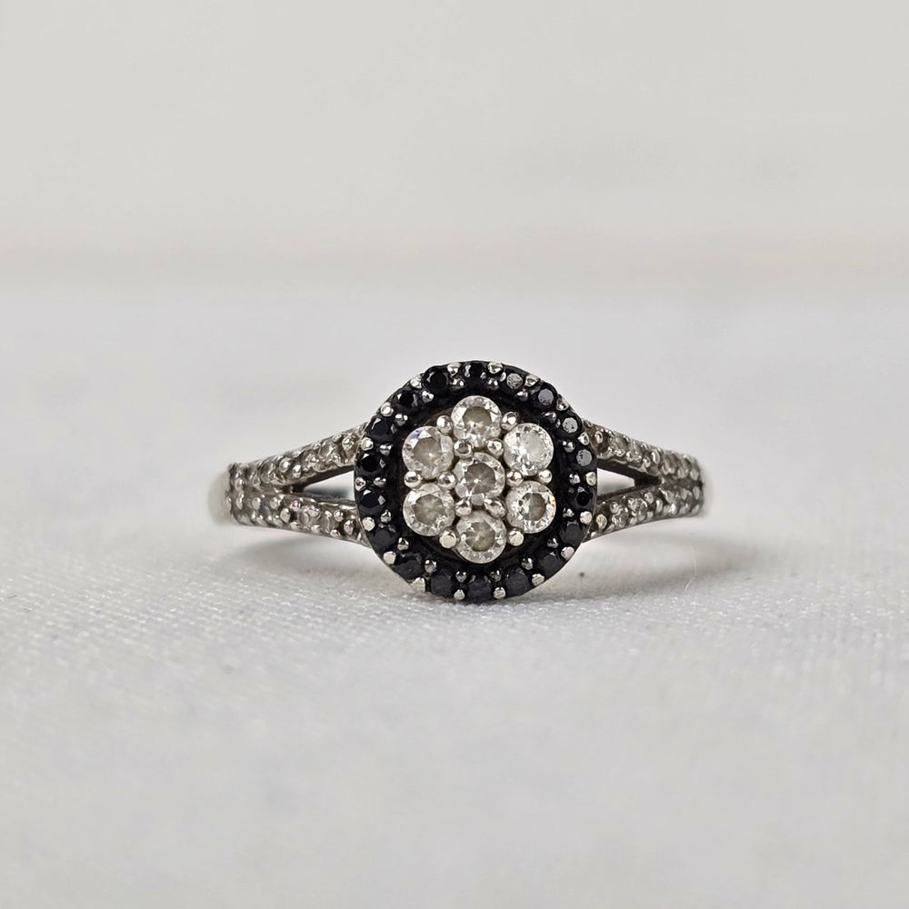 MHJ 925 Sterling Silver CZ Stone Ring Size 7.5
