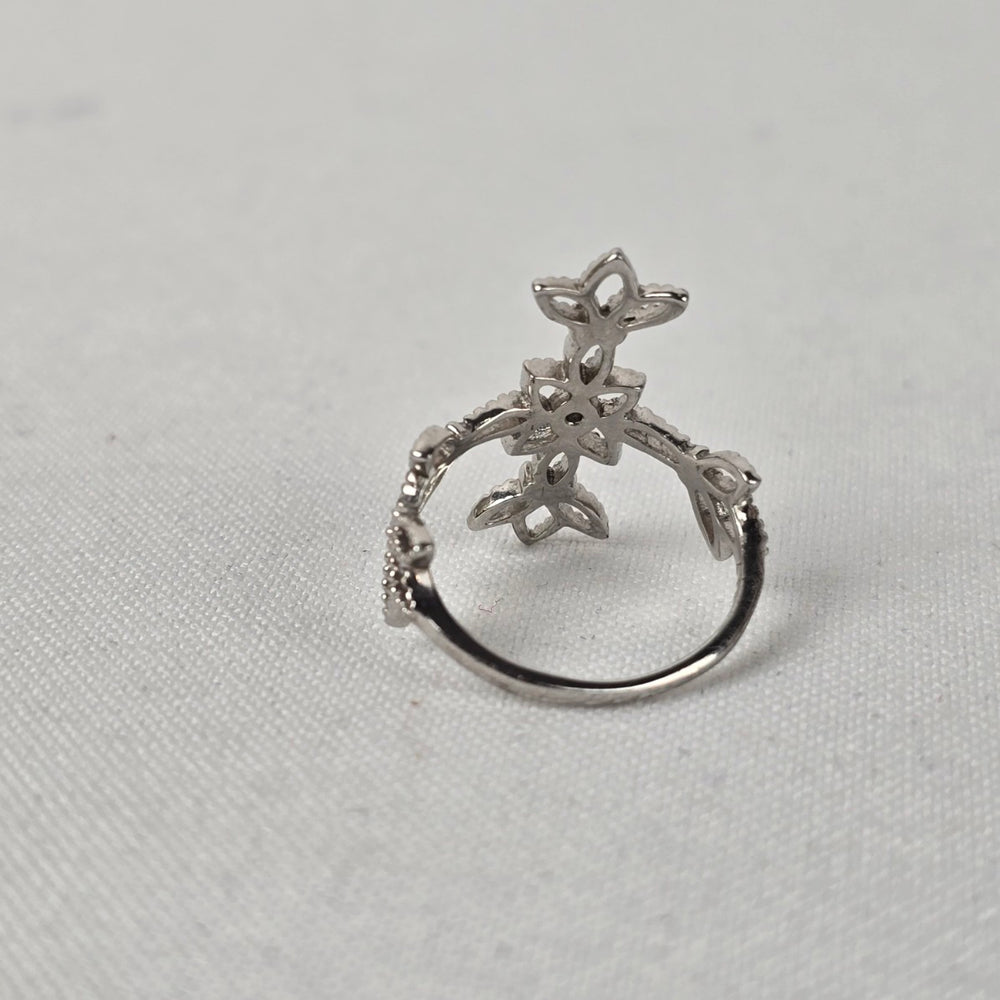 925 Sterling Silver Floral Cross Statement Ring Size 7