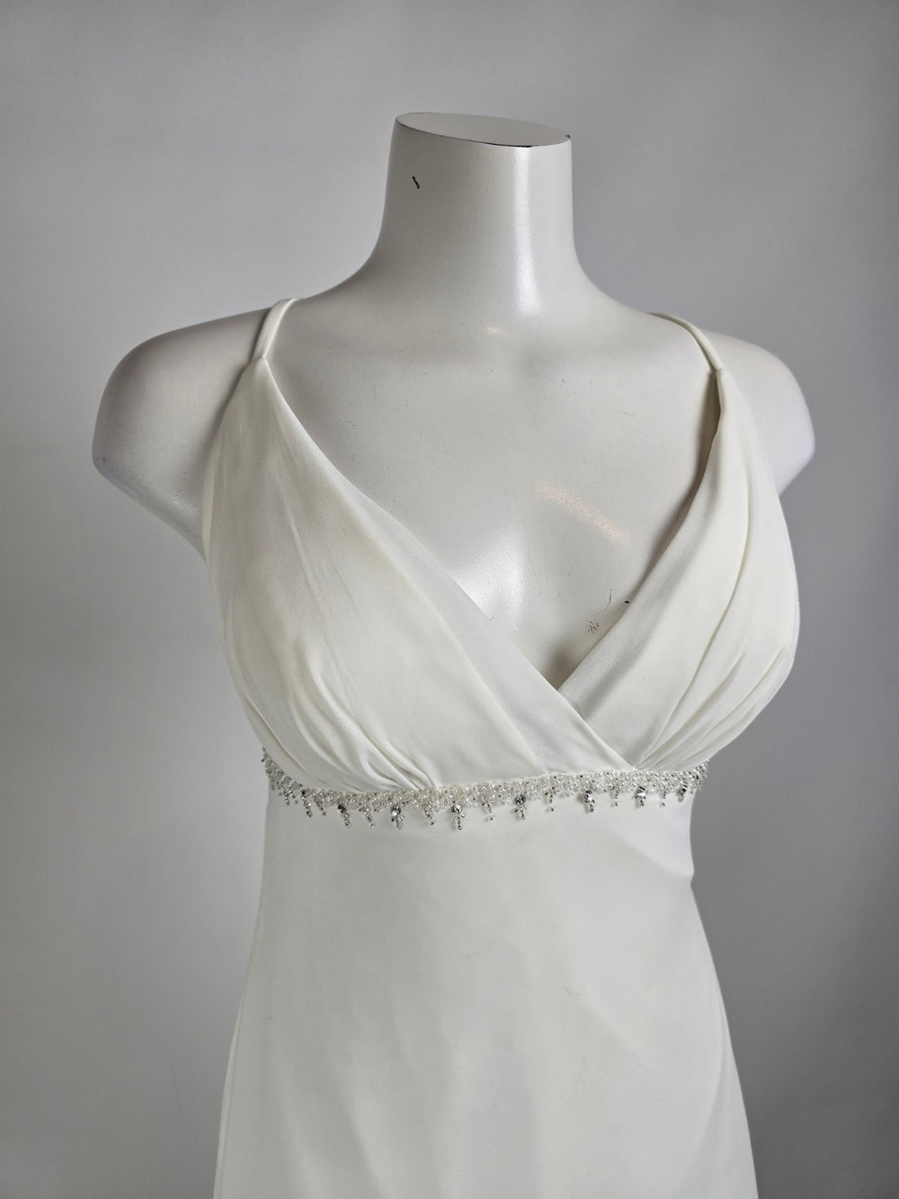 Vintage Elegance White Beaded Detail Wedding Dress Size 8