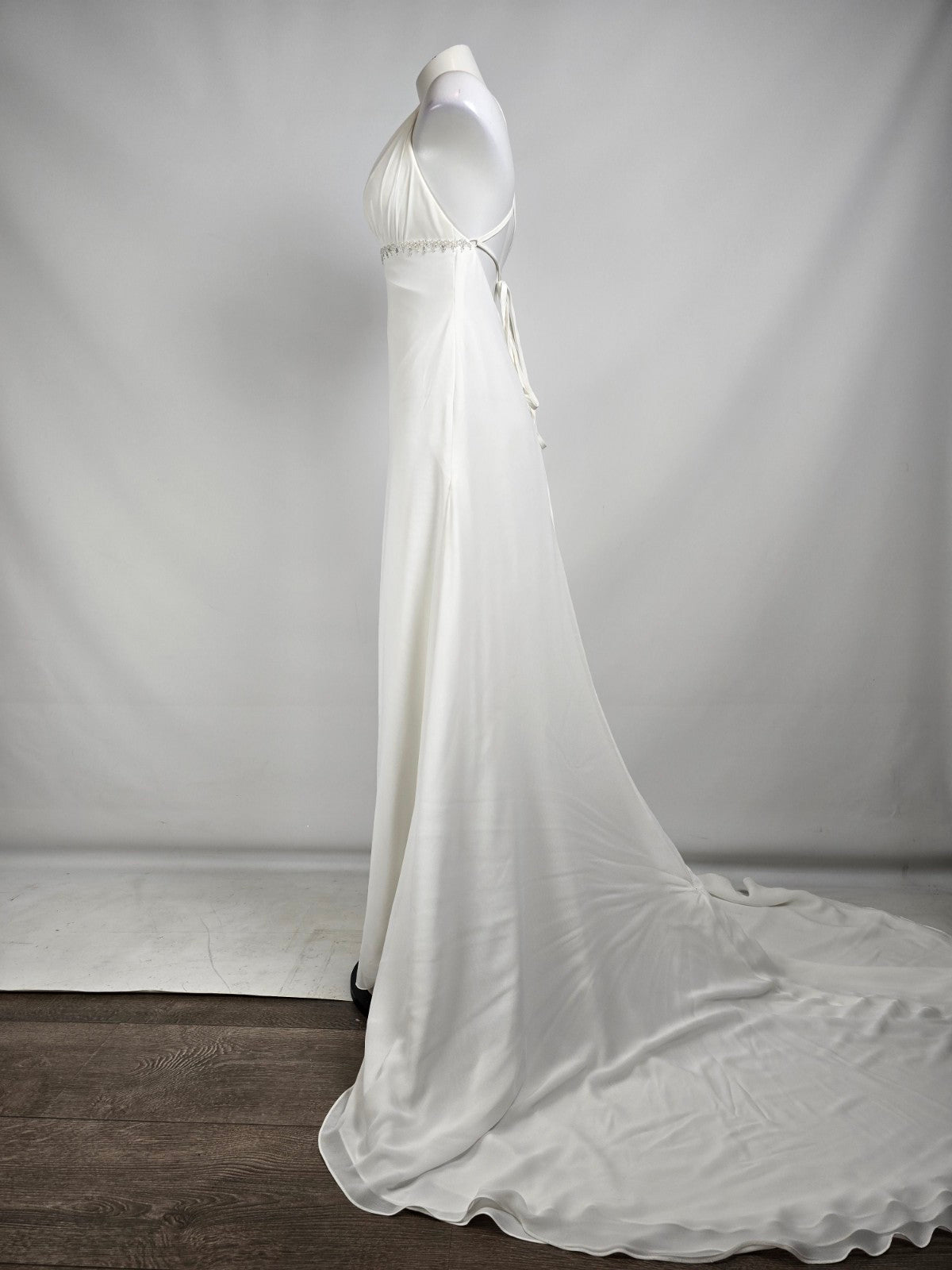 Vintage Elegance White Beaded Detail Wedding Dress Size 8