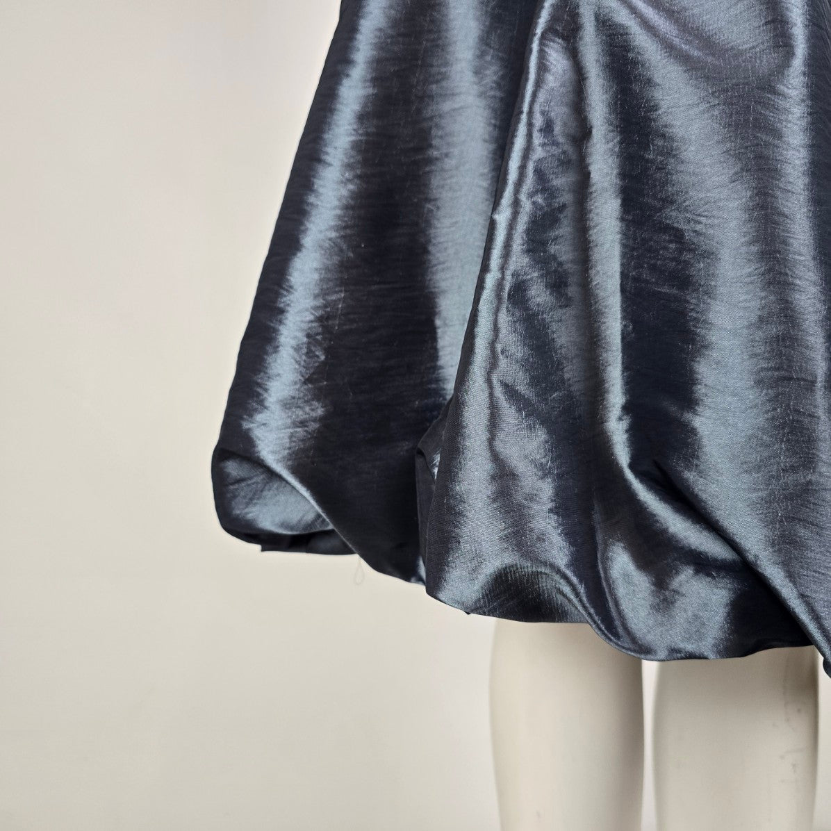 Fashion Design Group Grey Metallic Balloon Bottom Party Event Dress Size L/XL