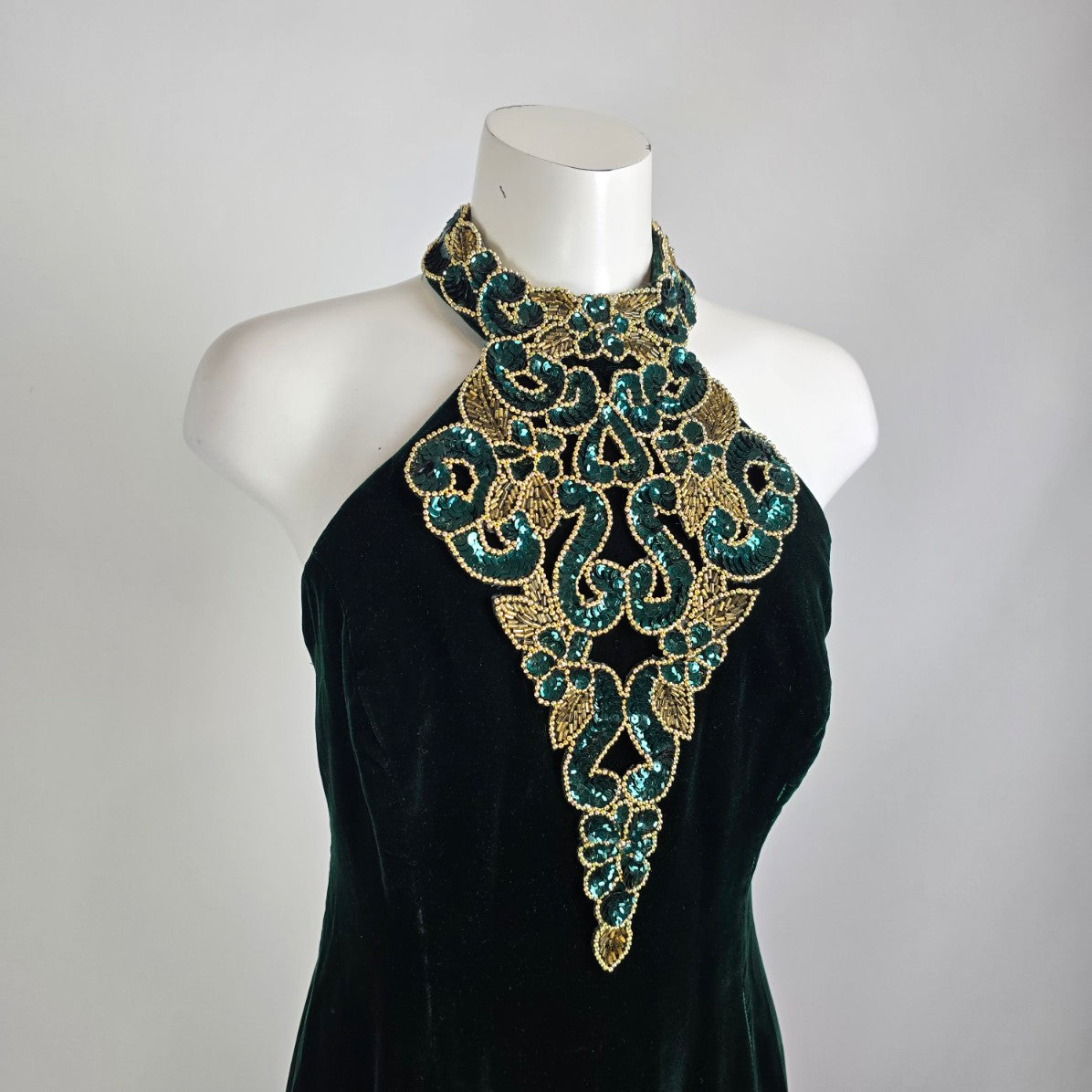 Vintage Nu Mode Green Velved Beaded Event Gown Size 13/14