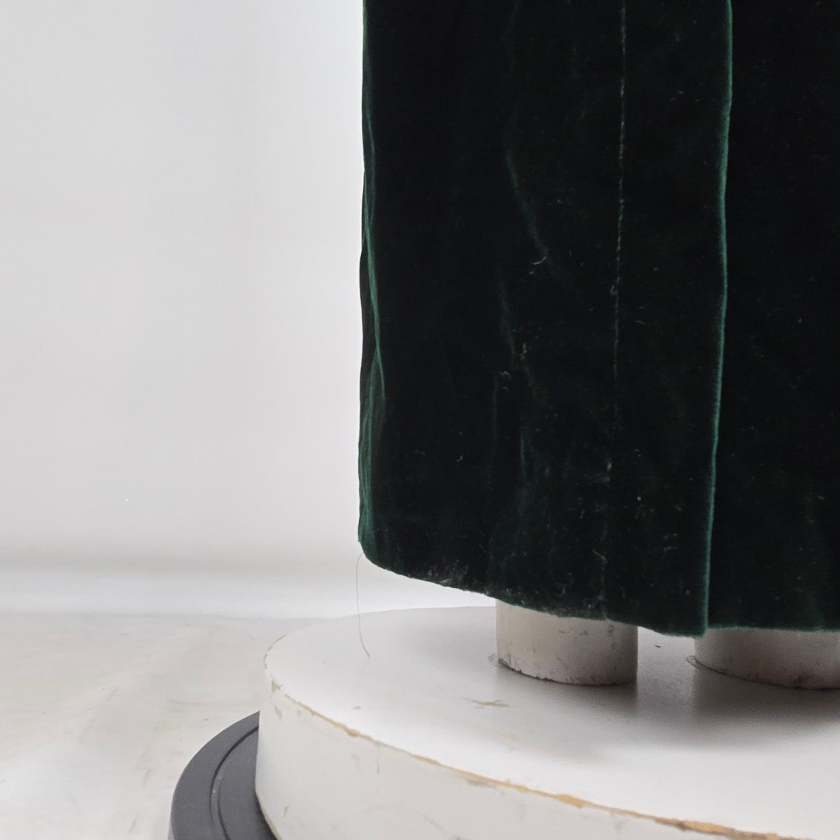 Vintage Nu Mode Green Velved Beaded Event Gown Size 13/14