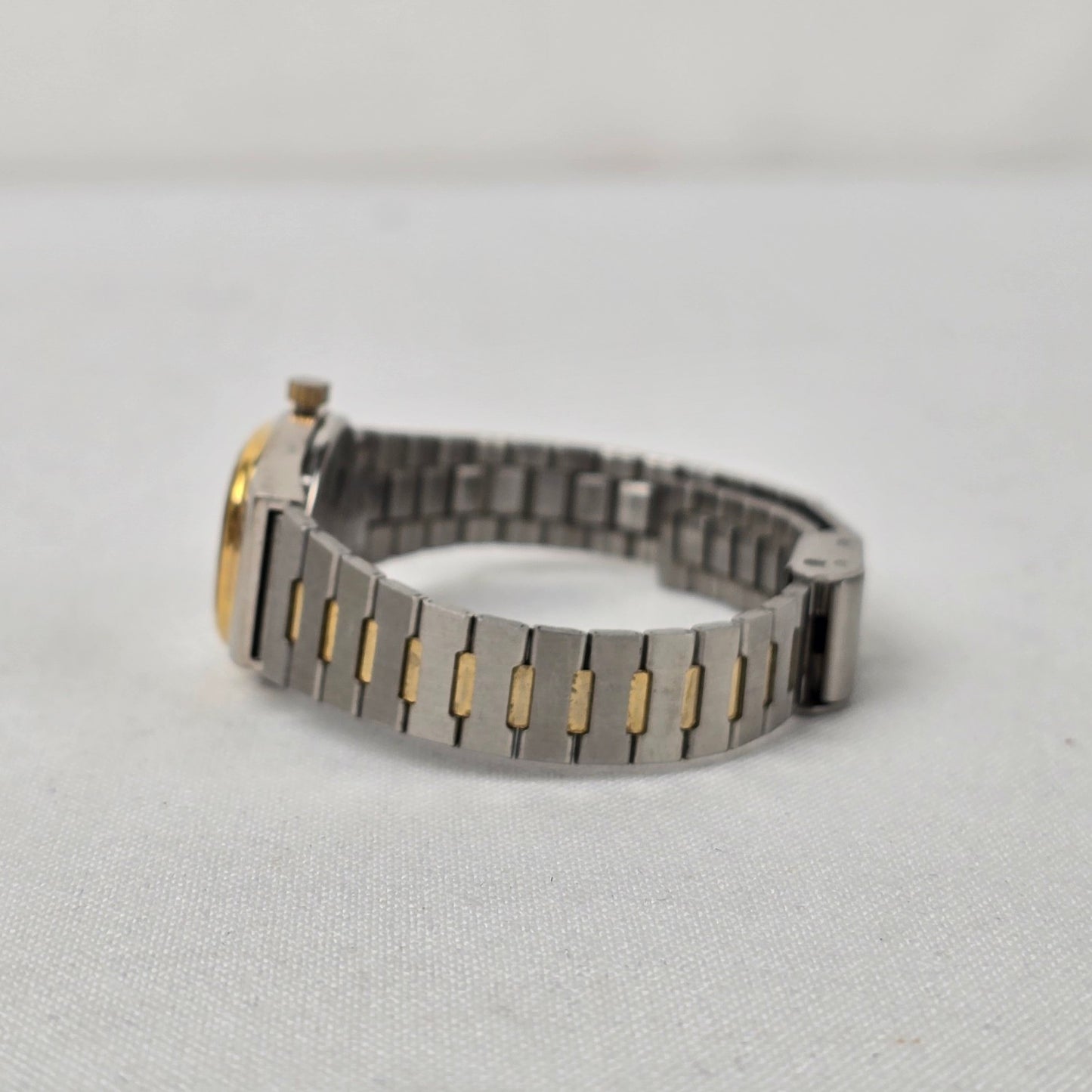 Vintage Advance Silver & Gold Tone Metal Link Watch