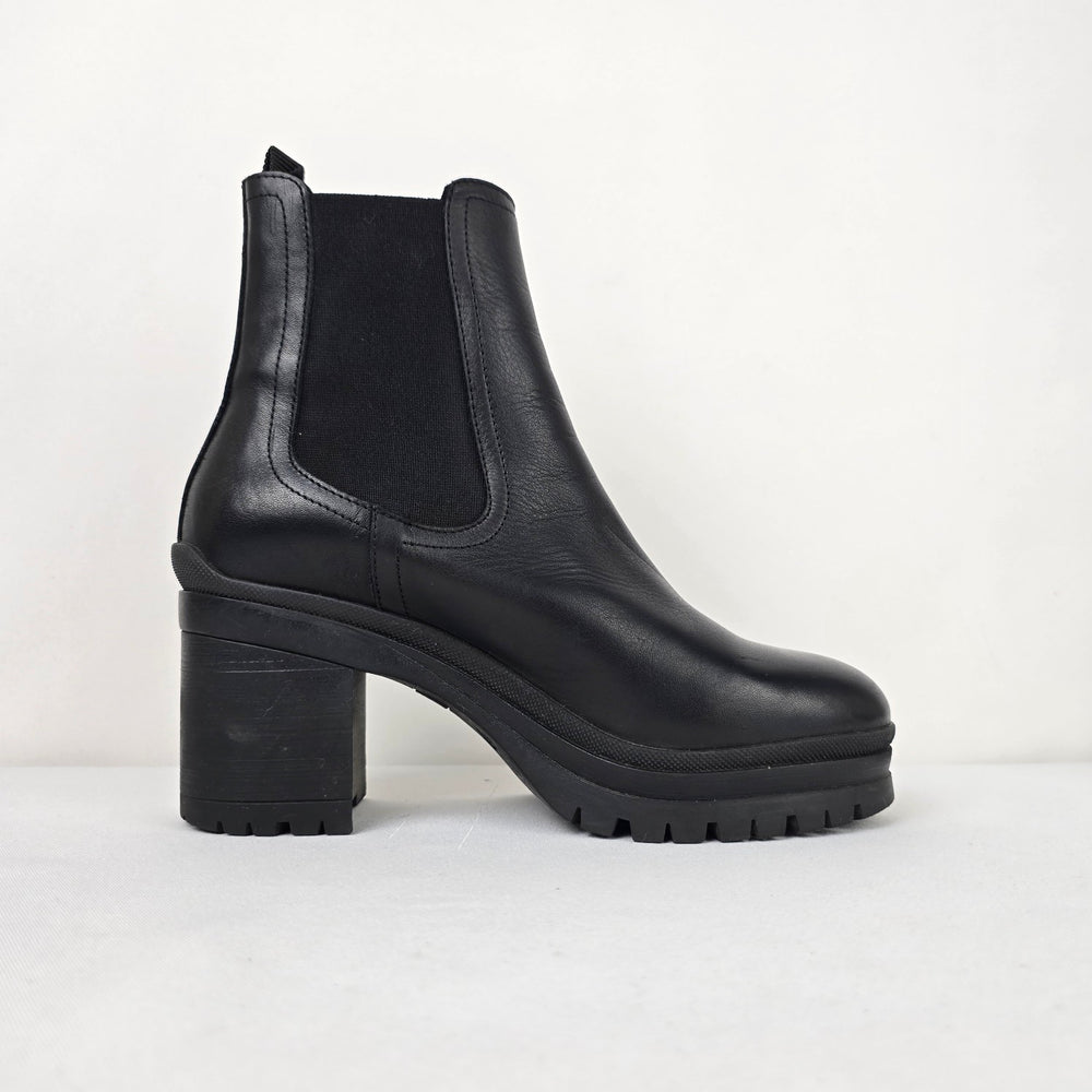 Sister X Soeur Ryanna Black Leather Ankle Chunky Heeled Boot Size 8.5