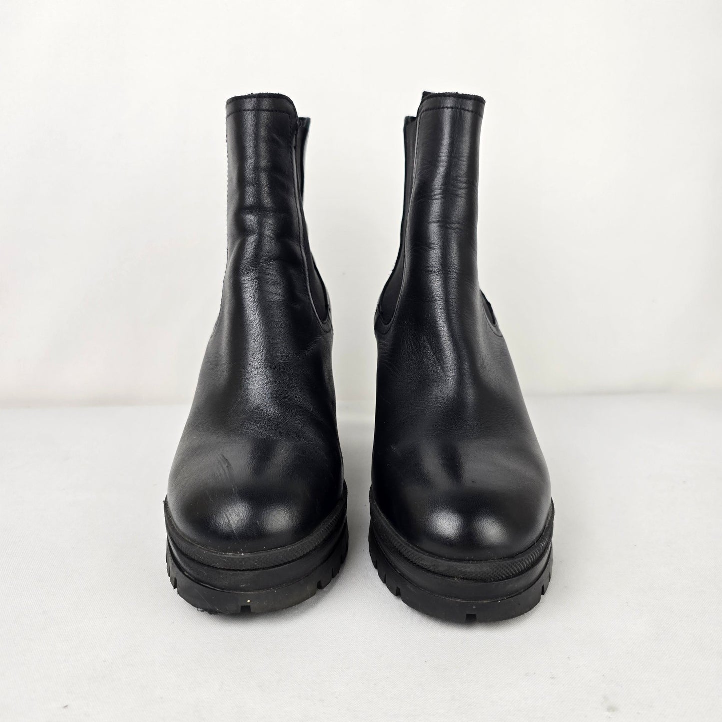 Sister X Soeur Ryanna Black Leather Ankle Chunky Heeled Boot Size 8.5