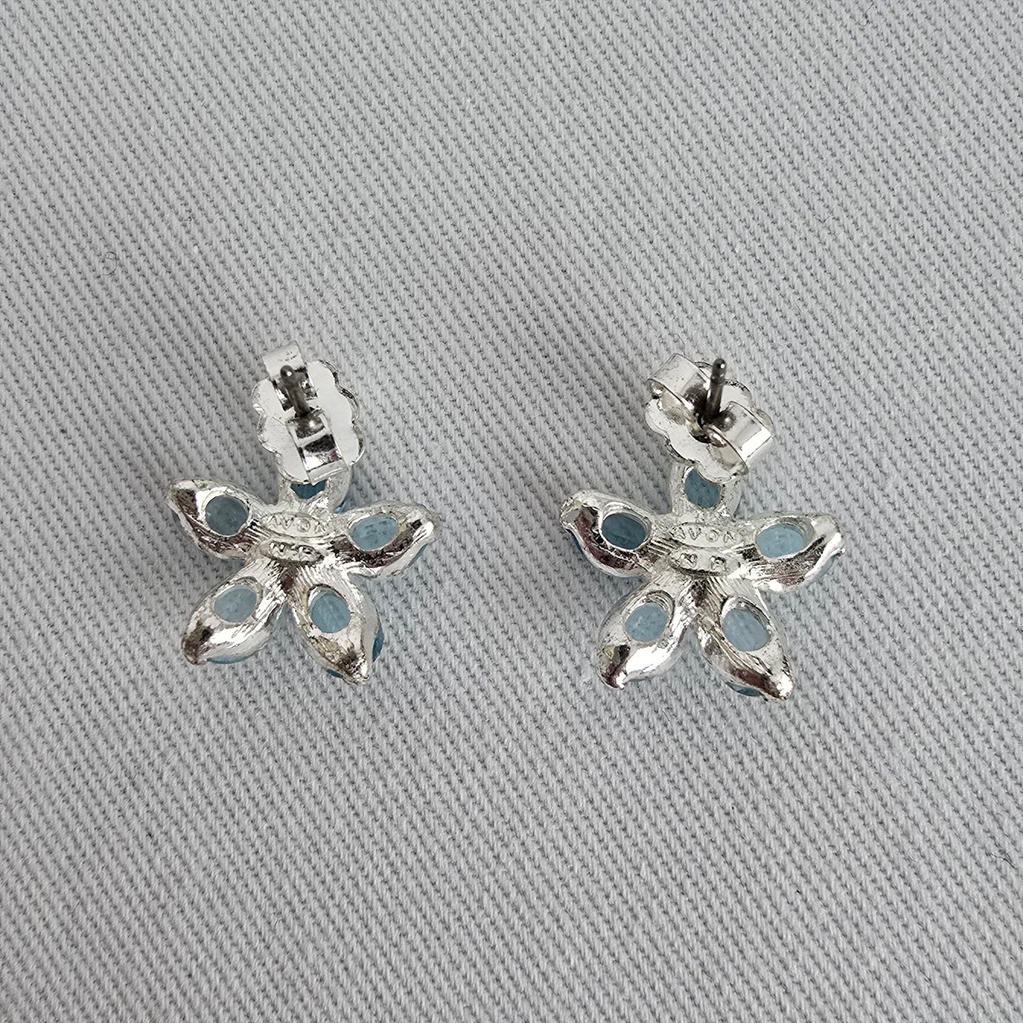 Vintage Avon Blue Glass Flower Stud Earrings