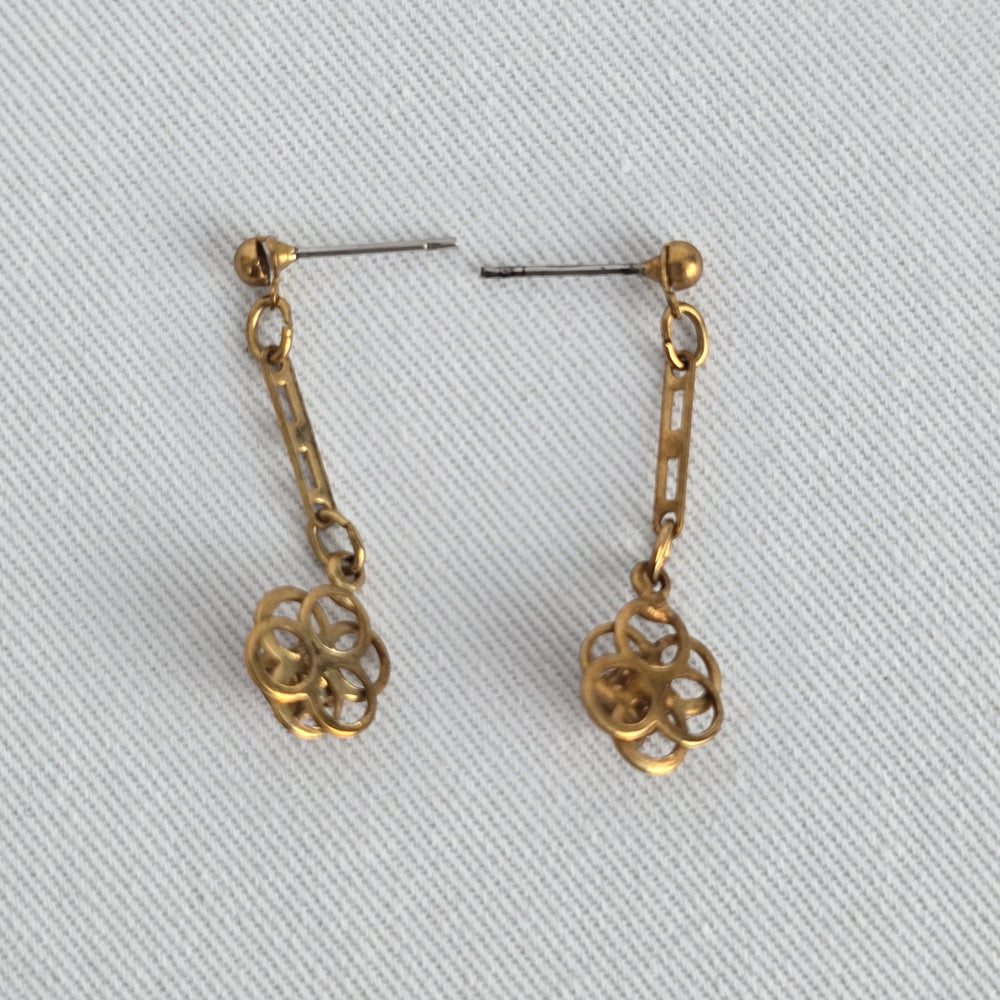 Vintage Gold Tone Red Crystal Flower Drop Earrings