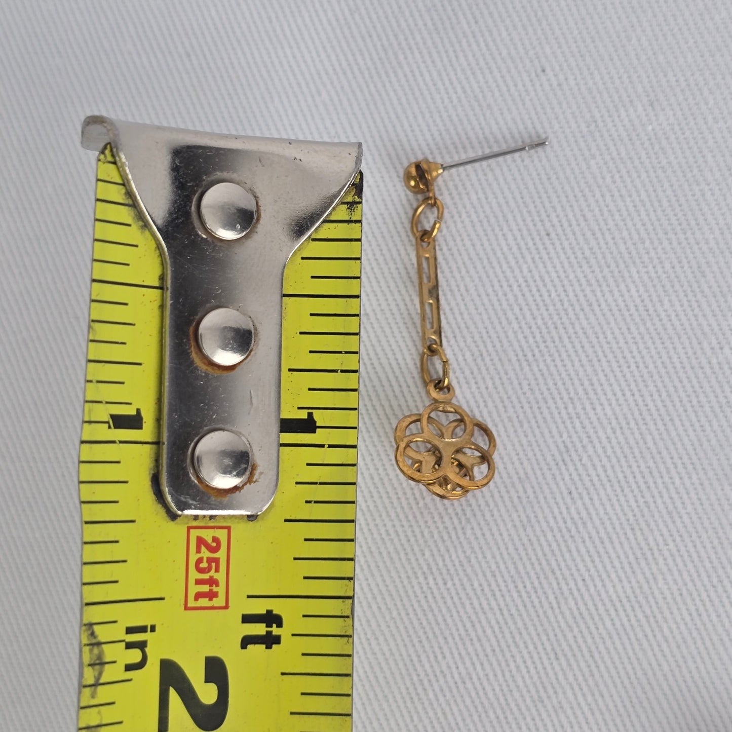 Vintage Gold Tone Red Crystal Flower Drop Earrings