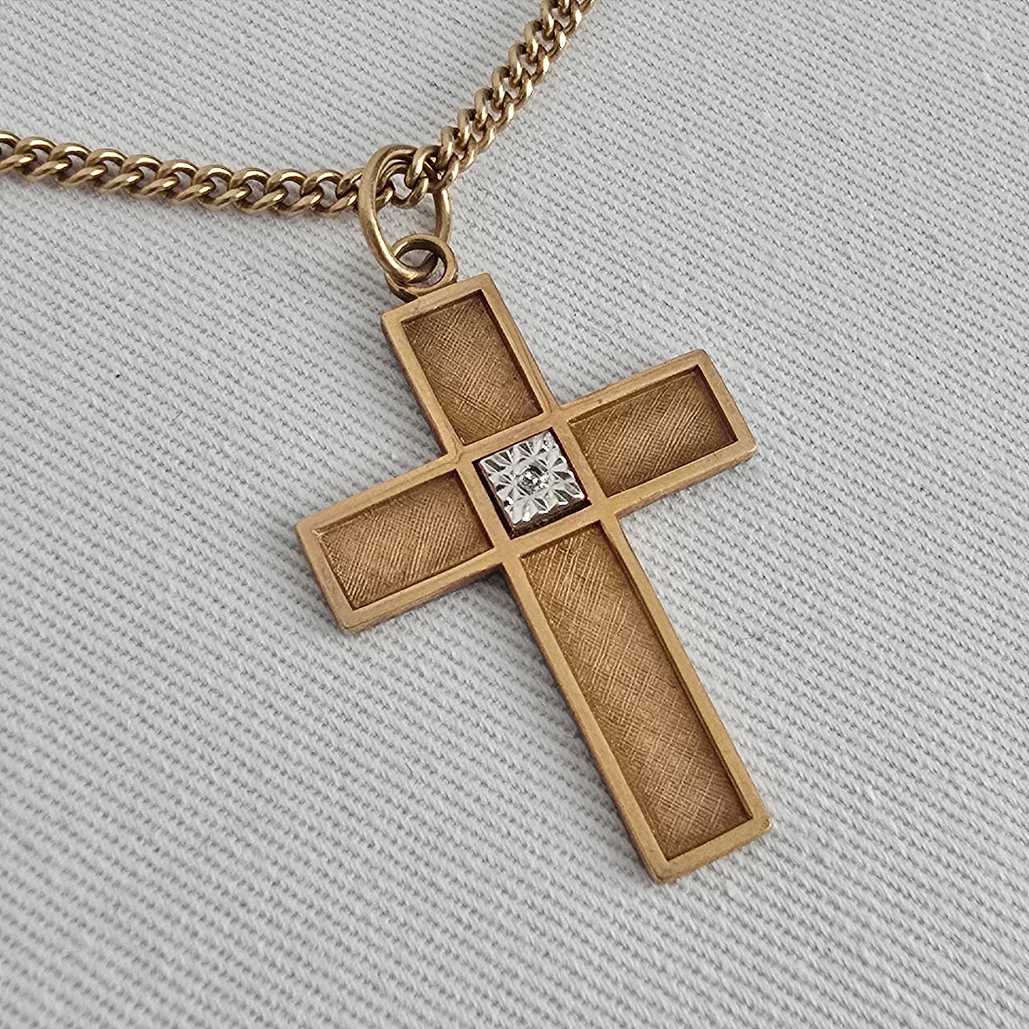 Vintage Artisan 12k Gold Filled Cross Pendant Necklace