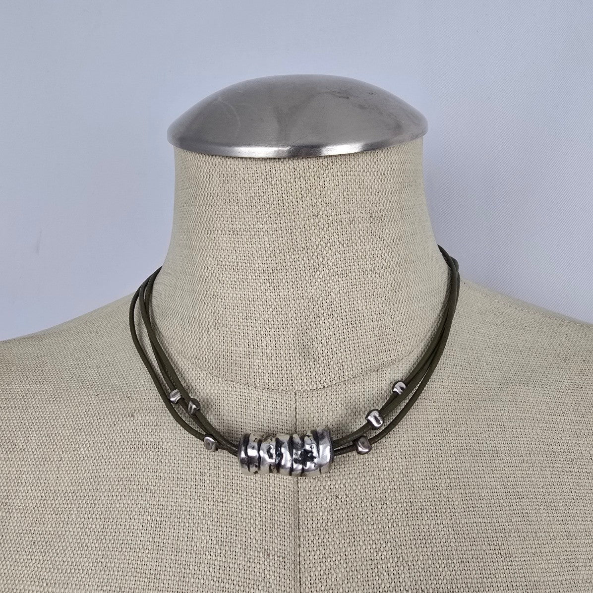Silpada 925 Green Cord Hammered Tube Bead Pendant Necklace