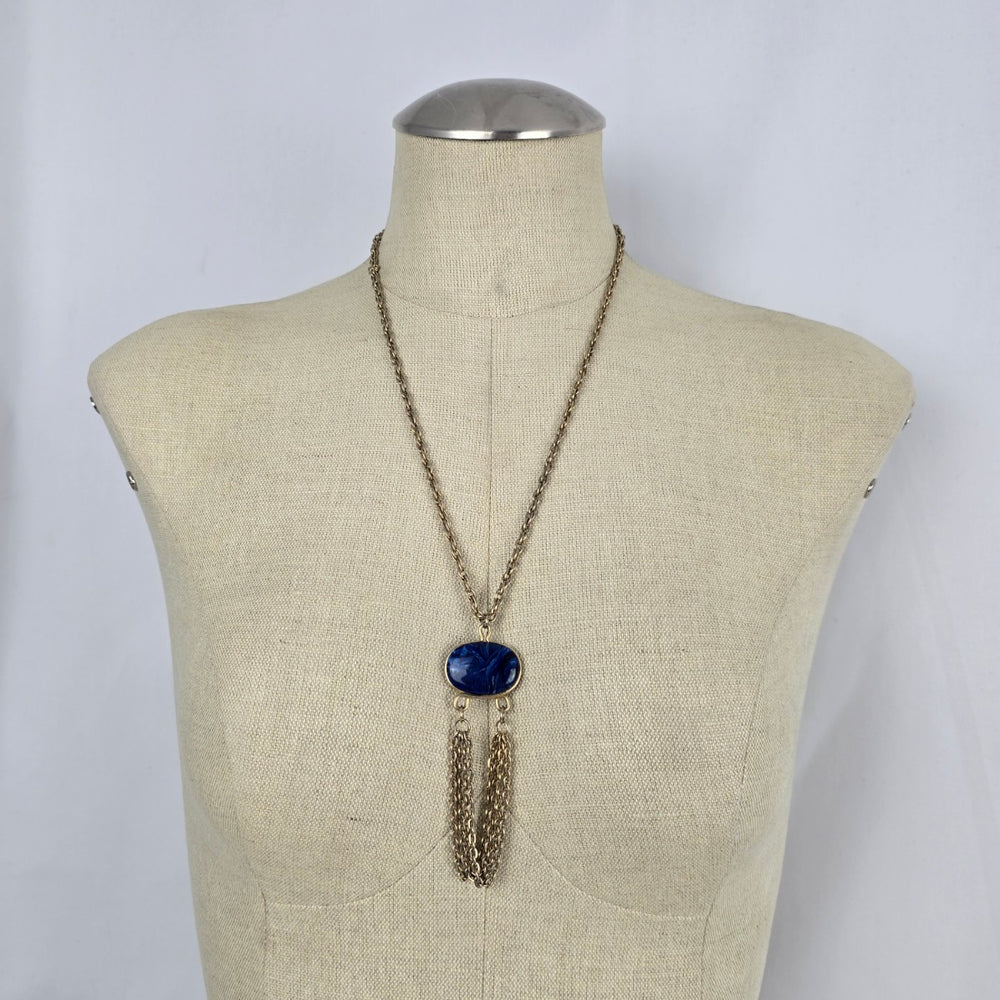 Sarah Coventry Gold Tone Marbled Blue Pendant Chain Necklace