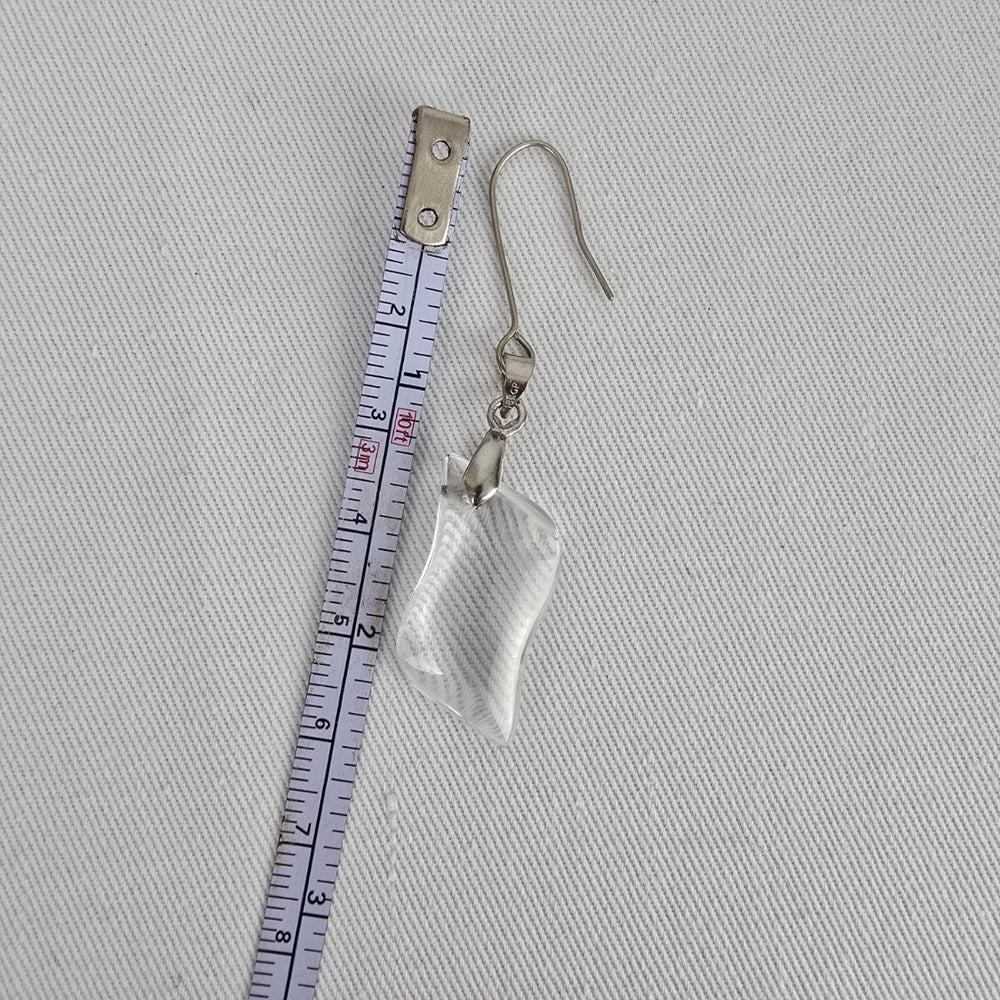 18kgp Silver Polished Glass Drop Earrings