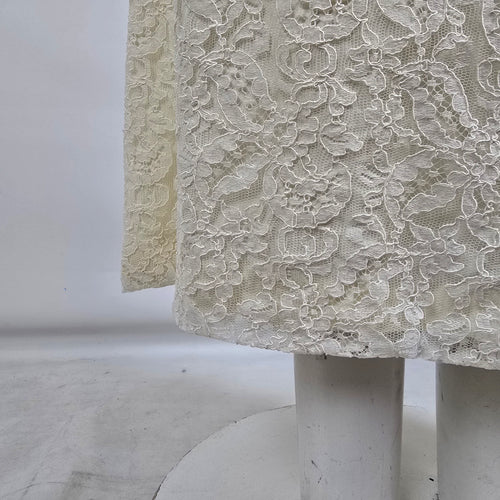 Vintage 1950s Cream Lace Wedding Gown with Detachable Train Size XS/S