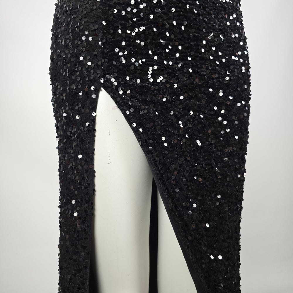 Ricarica Black Sequined High Slit Long Gown Size M