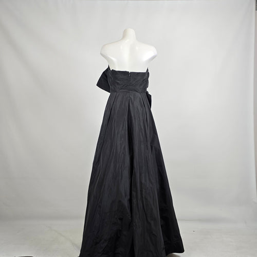 Donna Karan Black Strapless Bow Detail Event Gown Size 6