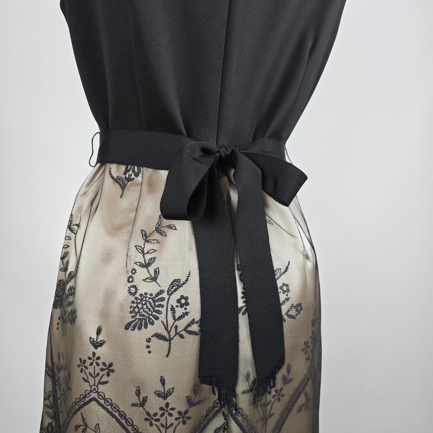 Attitude Black & Nude Lace Overlay Fit & Flare Skirt Dress Size 12