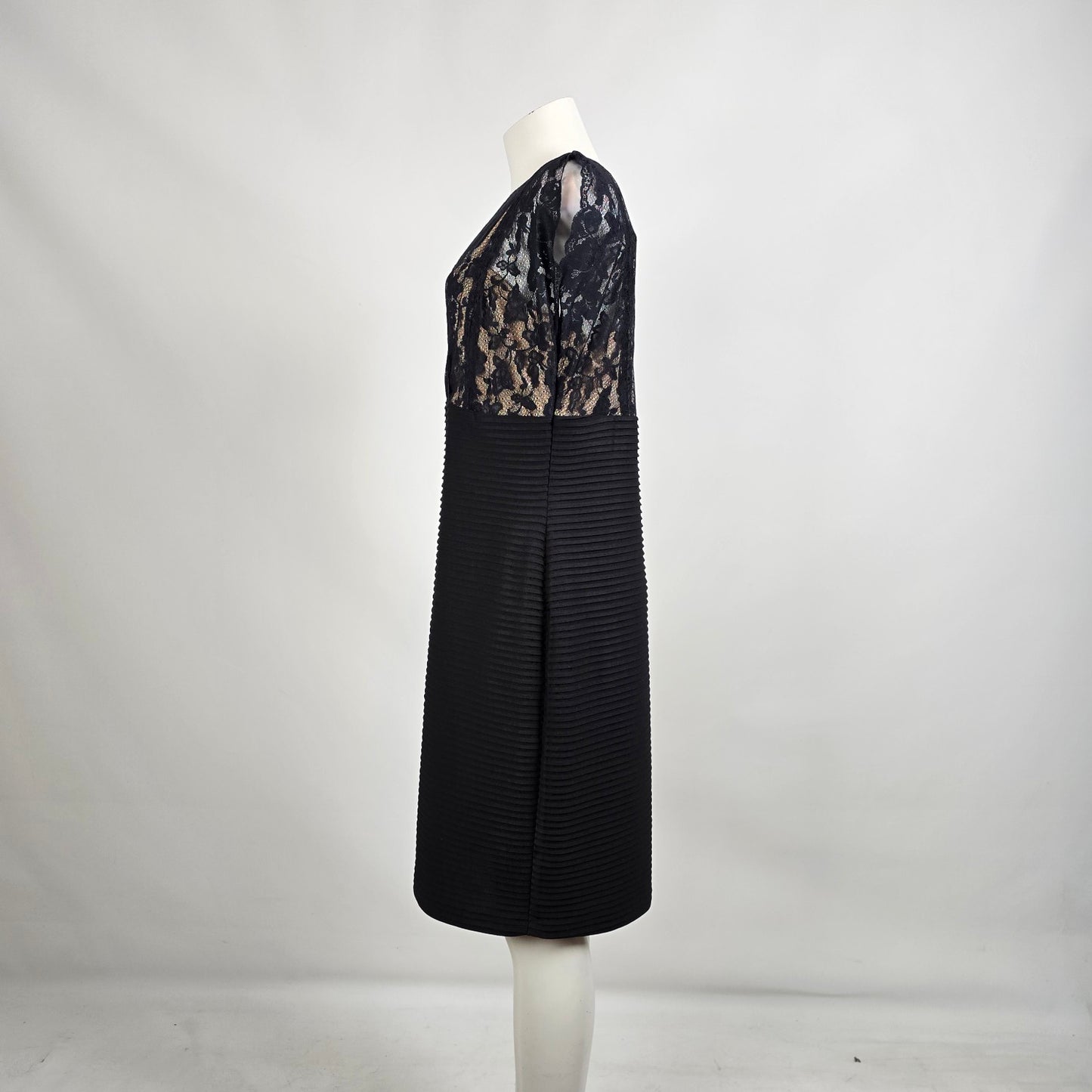 Frank Lyman Black Lace V Neck Dress Size 14