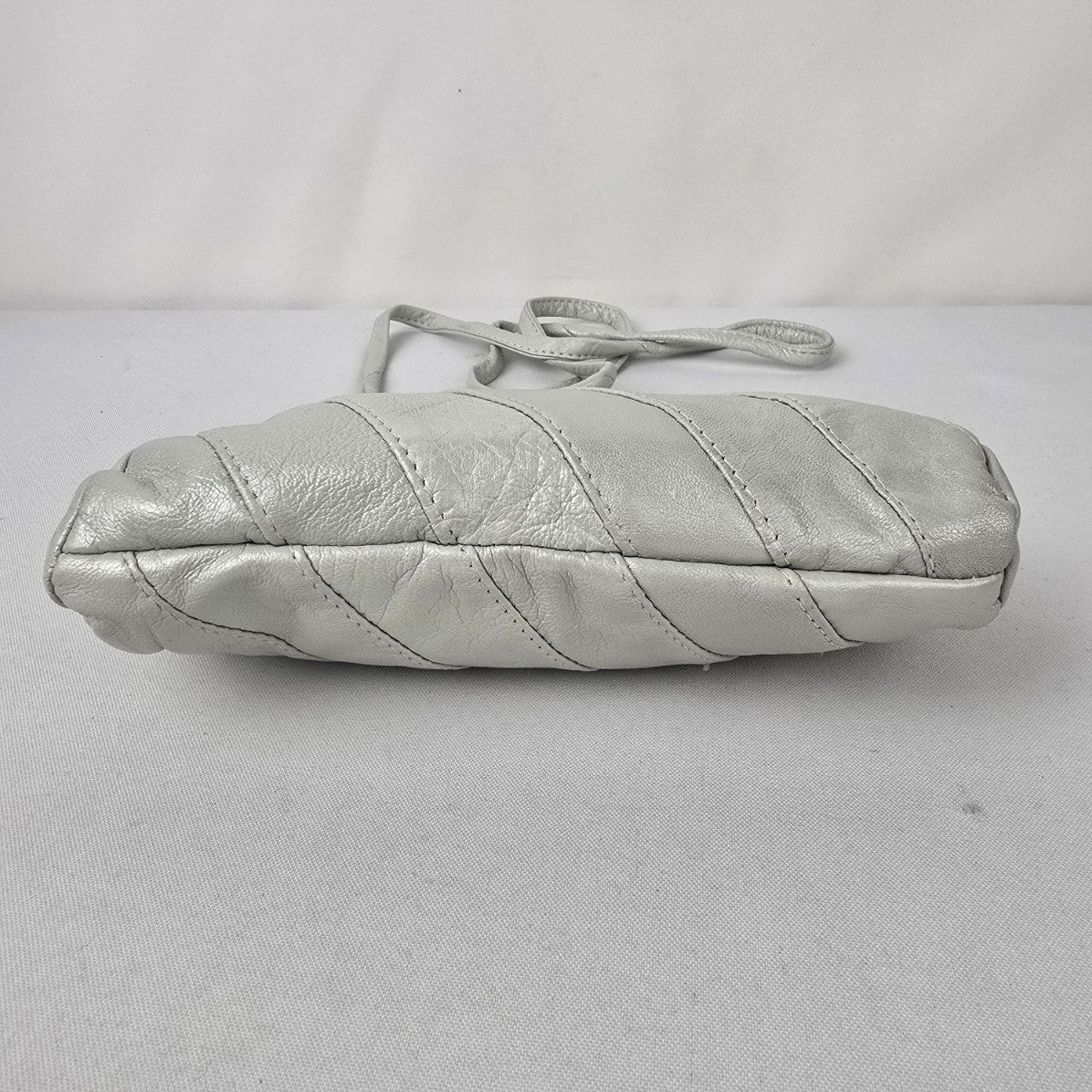 Ngan's Leather Goods White Small Shoulder Purse