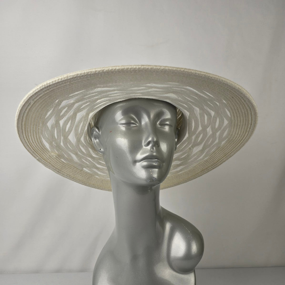 Nine West White Sun Hat