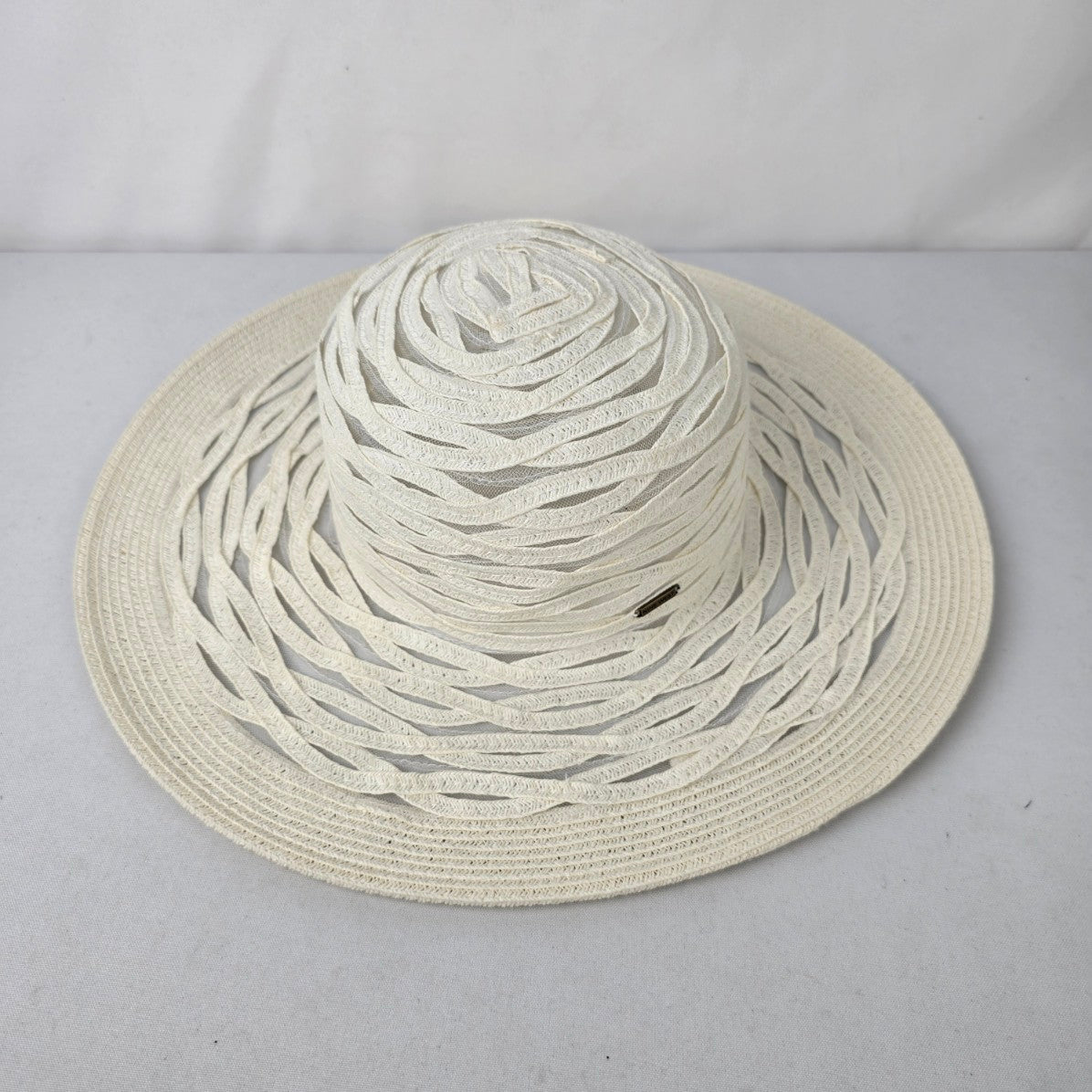 Nine West White Sun Hat